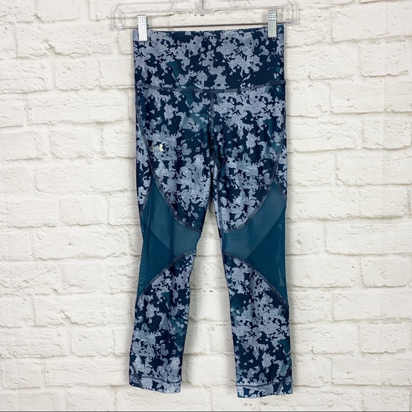 Under Armour HeatGear Mesh Cutout Crop Leggings XS - Picture 2 of 6